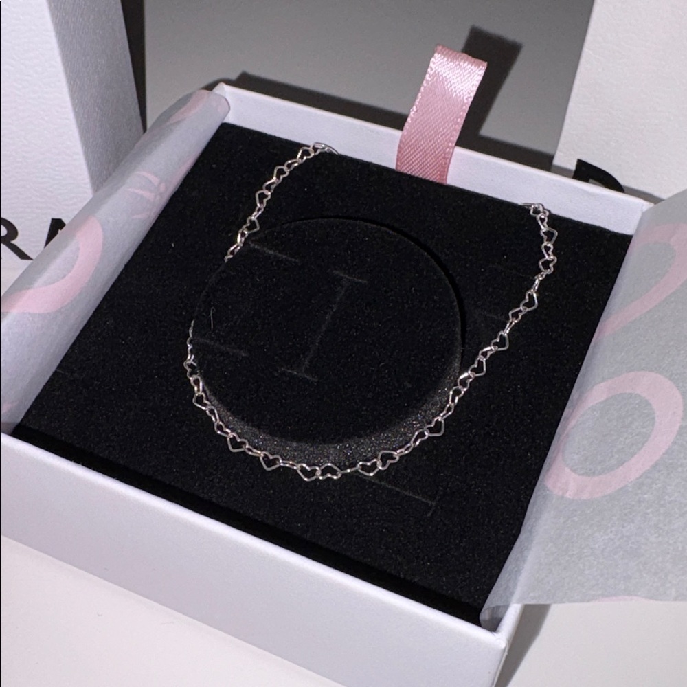 Pandora Silver Heart Link Necklace new in box - Picture 6 of 10